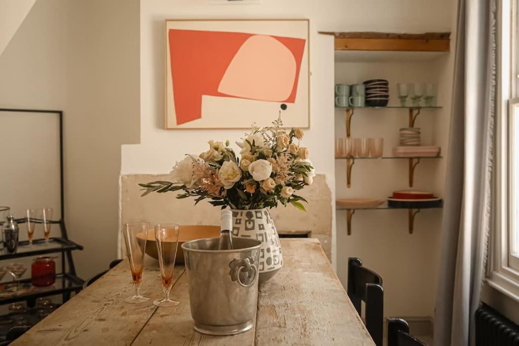Primrose Cottage - With Private Courtyard & Sun Terrace In Central Bath Exteriér fotografie